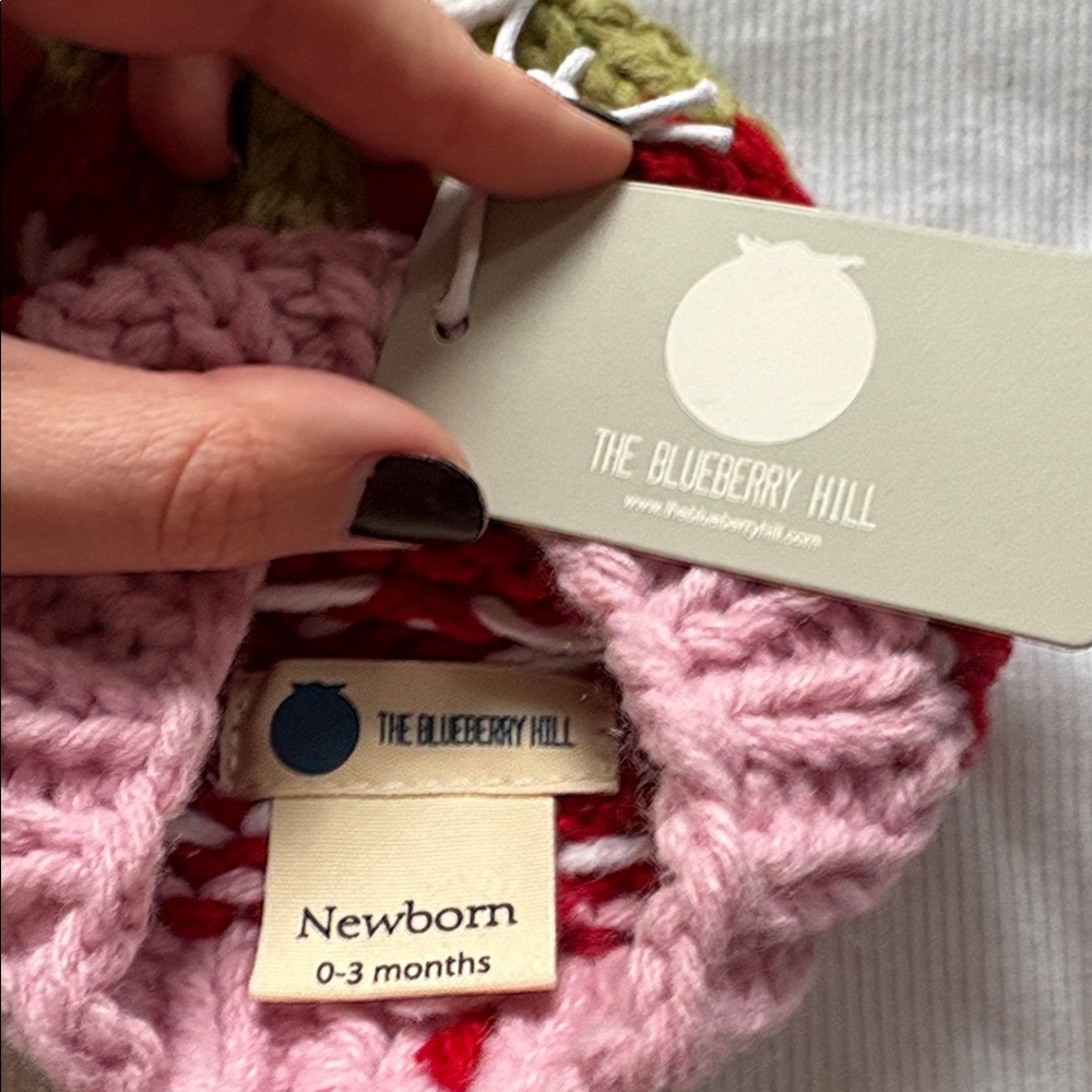 NWT The Blueberry Hill Cotton Strawberry Knit Beanie Hat 0-3m newborn - Picture 2 of 4